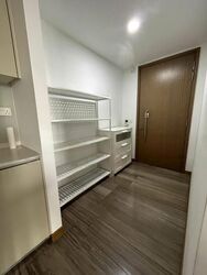 Lakeville (D22), Condominium #576352061